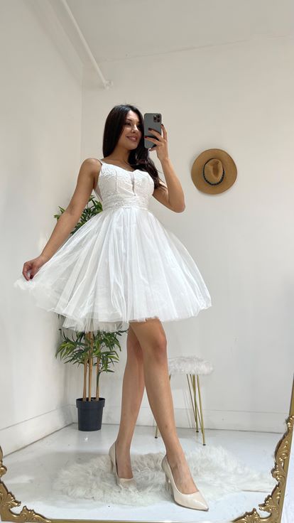 Beyaz Üzeri Dantel Mini Boy Tül Abiye Elbise