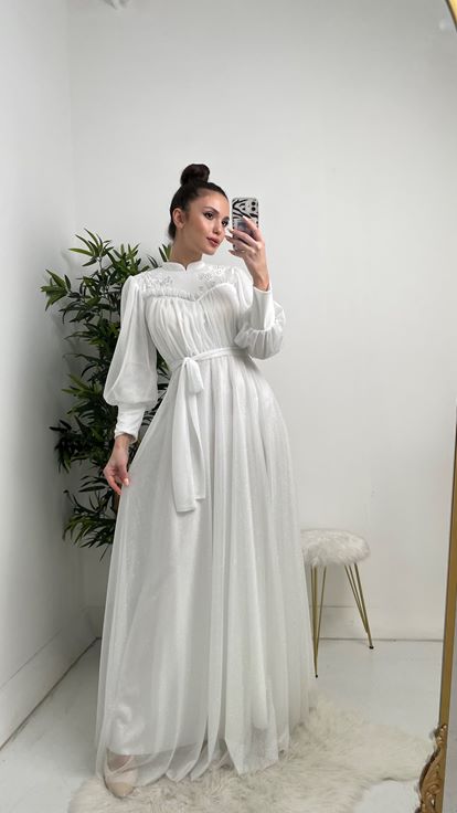 White Belted Glittery Long Sleeve Tulle Evening Dress