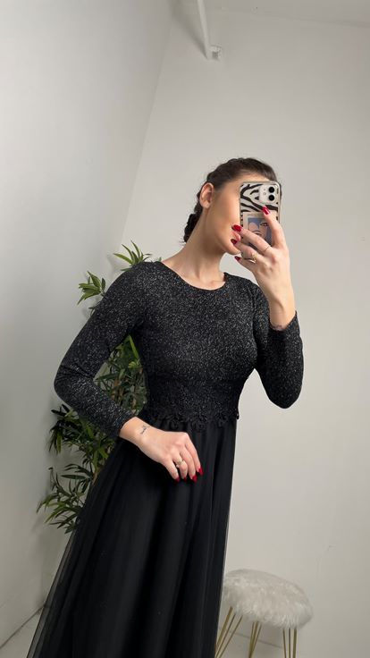 Siyah Beli Dantel Üzeri Simli Uzun Tül Abiye Elbise