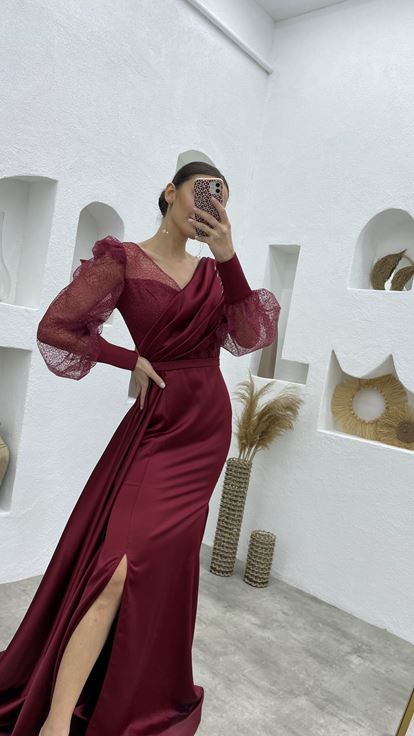 Claret Red Balloon Sleeve Allen Satin Evening Dress