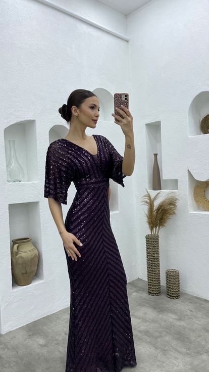 Plum Sequined V-Neck Long Evening Dress