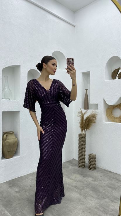 Plum Sequined V-Neck Long Evening Dress