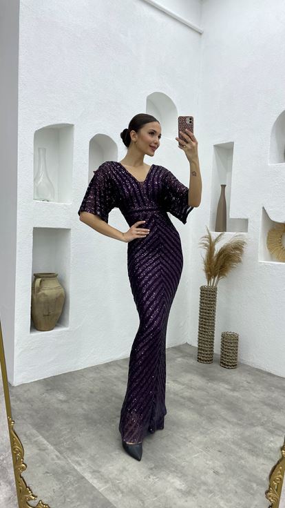 Plum Sequined V-Neck Long Evening Dress