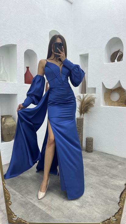 Mavi İp Askılı Kol Detay Drapeli Saten Abiye Elbise Aller