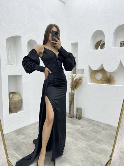 Siyah İp Askılı Kol Detay Drapeli Saten Abiye Elbise Aller