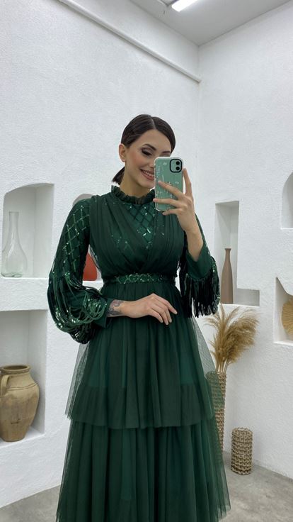 Yeşil Kolları Payet Kemerli Tül Abiye Elbise