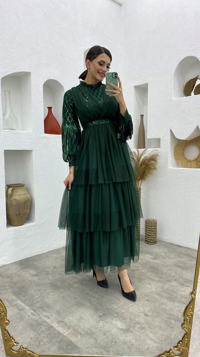Yeşil Kolları Payet Kemerli Tül Abiye Elbise