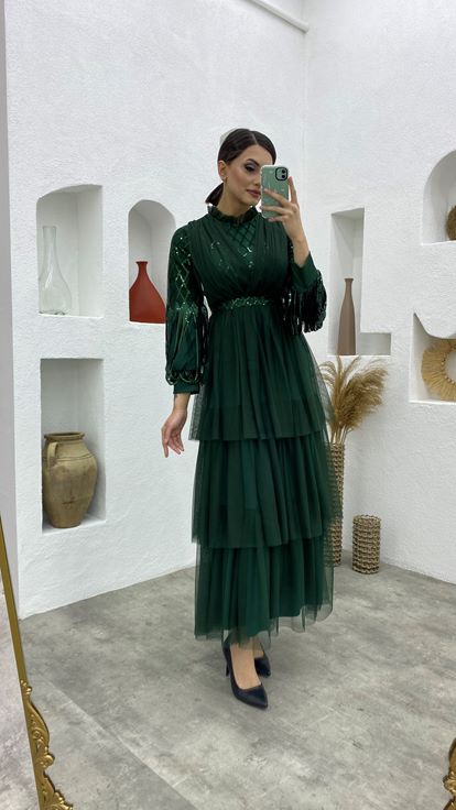 Yeşil Kolları Payet Kemerli Tül Abiye Elbise