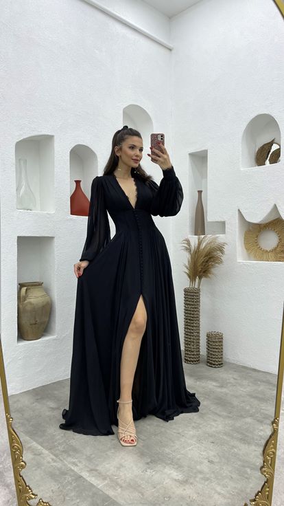 Siyah Düğme Detay Göğsü Dantelli Şifon Abiye Elbise