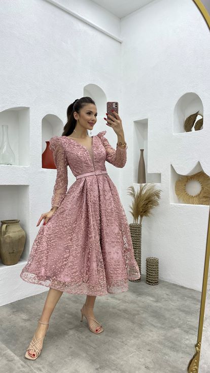 Powder Sleeves Tulle Midi Length Evening Dress