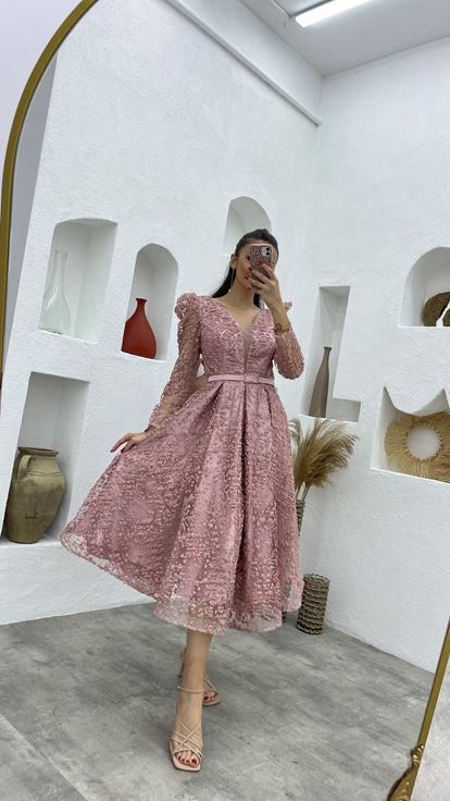 Powder Sleeves Tulle Midi Length Evening Dress