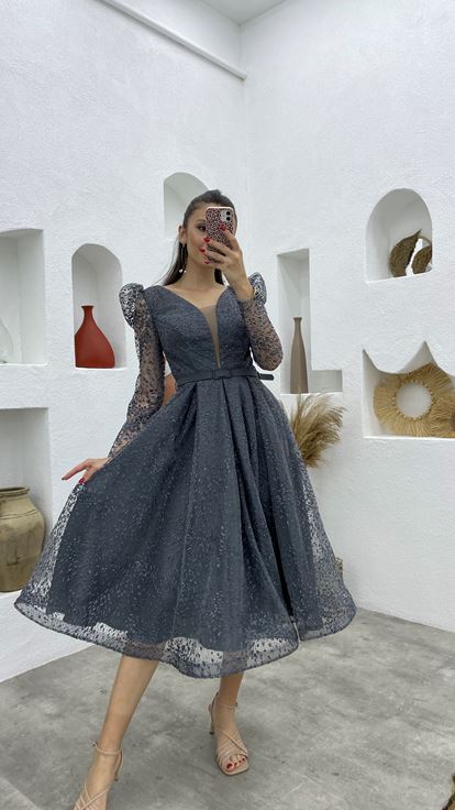 Gri Kolları Tül Midi Boy Abiye Elbise