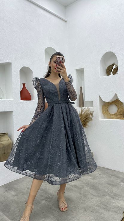 Gri Kolları Tül Midi Boy Abiye Elbise