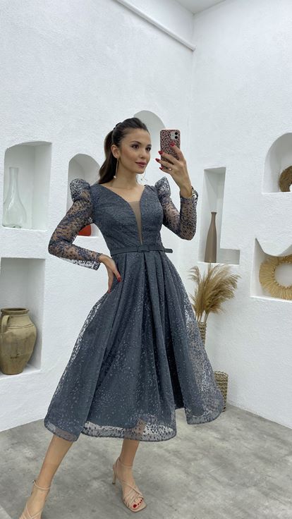 Gri Kolları Tül Midi Boy Abiye Elbise