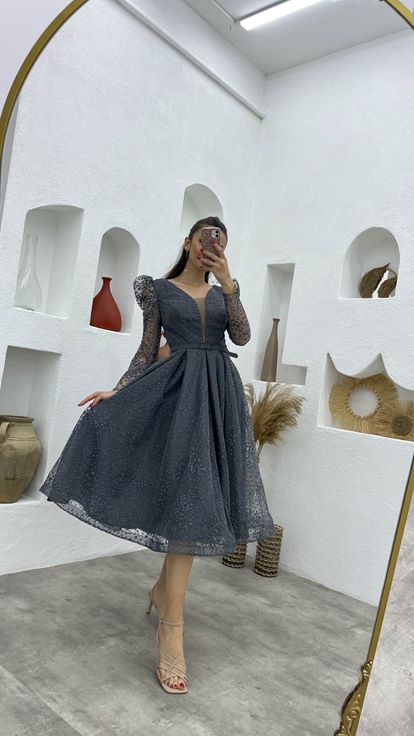 Gri Kolları Tül Midi Boy Abiye Elbise