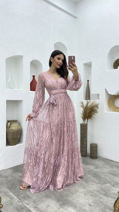 Cream Lace Detailed Patterned V-Neck Tulle Evening Dress