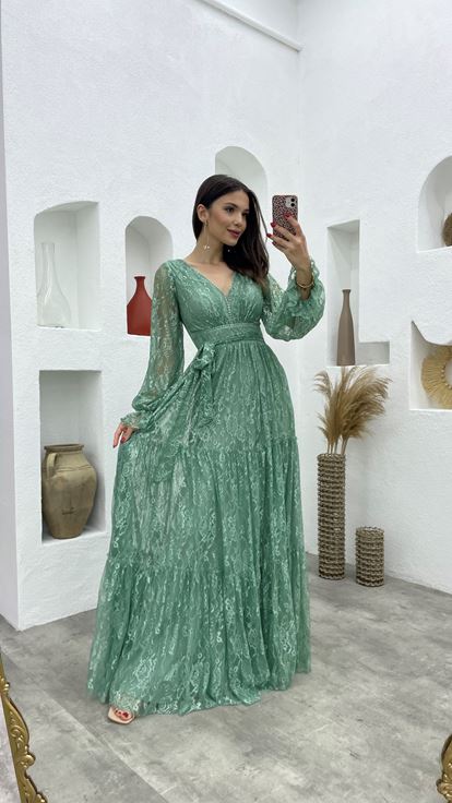 Yeşil Dantel Desenli V Yaka Tül Abiye Elbise