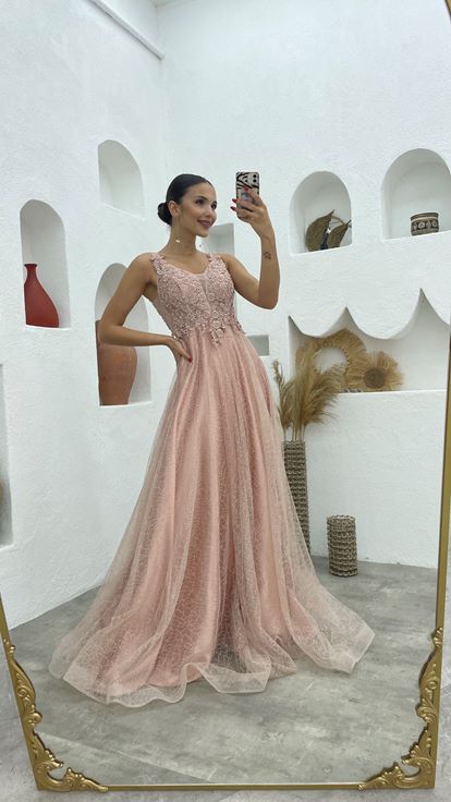 Powder Lace Detailed Tulle Evening Dress