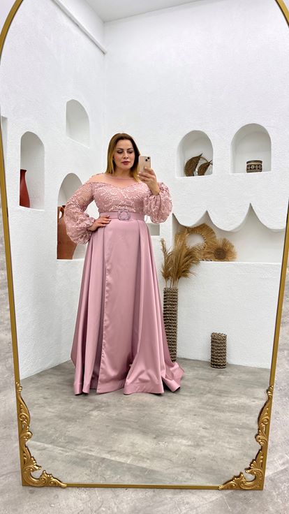 Manche de ballon ceinturée en poudre Plus Robe de soirée