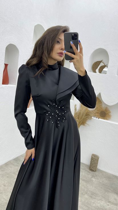 Robe de soirée en satin noir Hijab