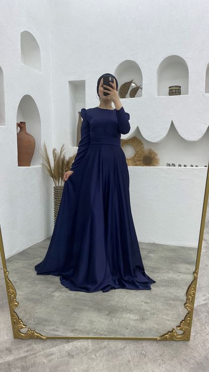 Lacivert Omuz İşlemeli Drapeli Şifon Tesettür Abiye Elbise