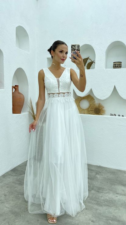White Over Guipure Waist Motif Tulle Evening Dress