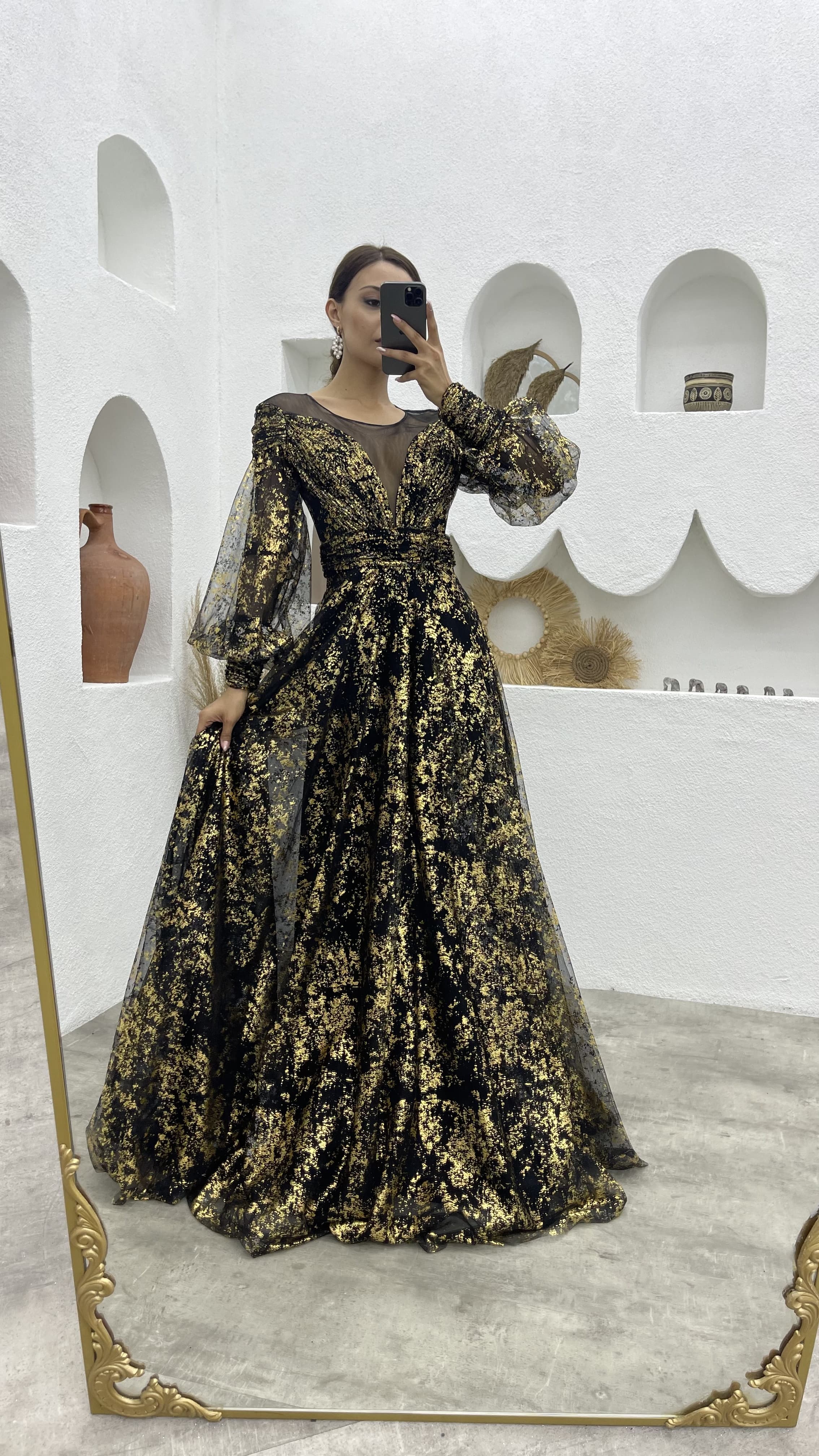 Black Gold Detailed Tulle Evening Dress Black Gold Detailed Tulle Evening Dress
