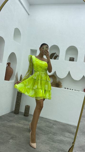 Yellow Single Sleeve Skirt Tiered Chiffon Evening Dress