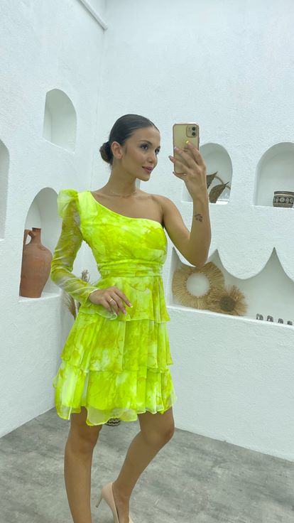 Sarı Tek Kol Eteği Kat Kat Şifon Abiye Elbise