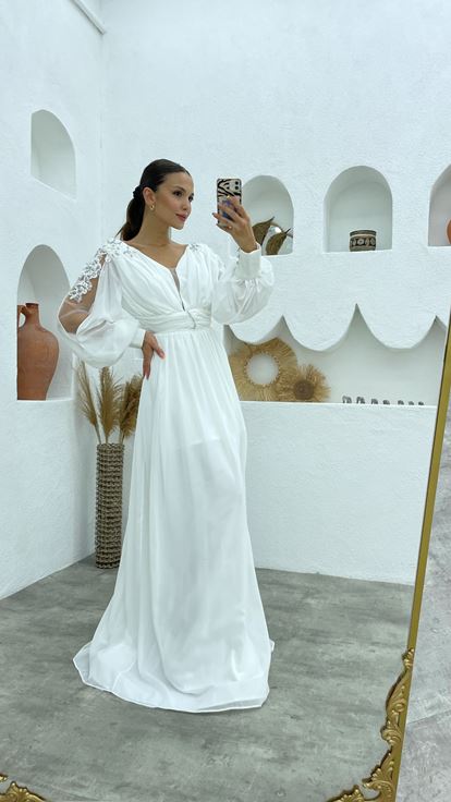 Beyaz Kolları İnci Detay Şifon Abiye Elbise