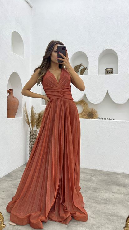 Kiremit Büzgülü Piliseli Simli Abiye Elbise