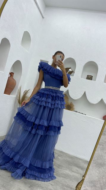 Indaco balze in vita con balze ricamato abito da sera in tulle ricamato