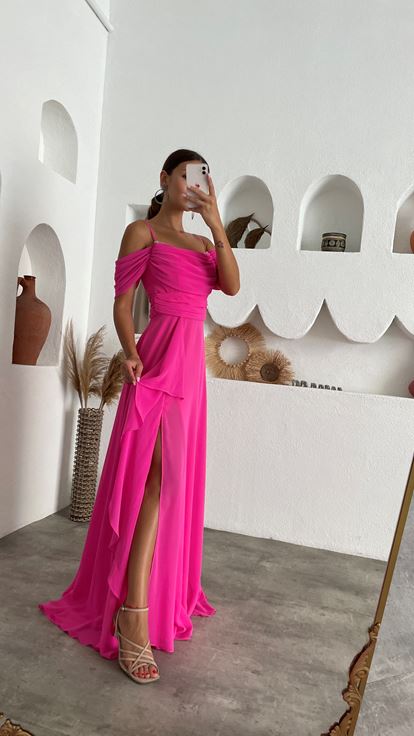 Pembe İp Askılı İşlemeli Drapeli Şifon Abiye Elbise