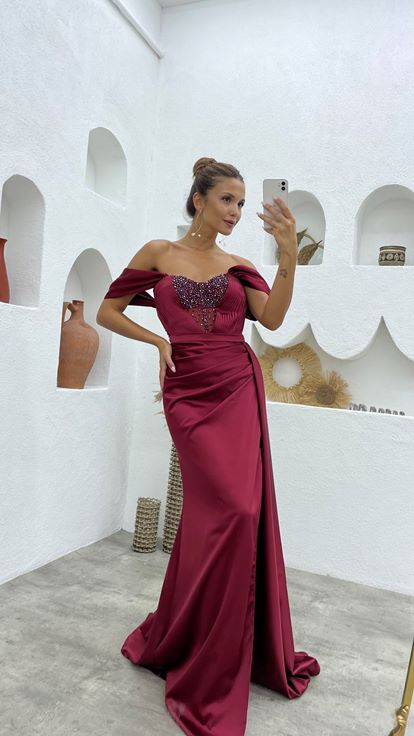 Claret Red Embroidered Detailed Cape Satin Evening Dress