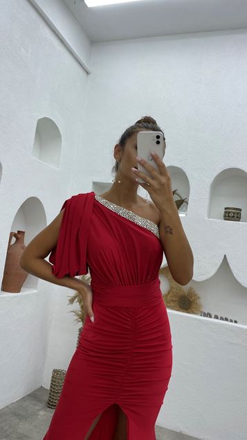 Robe de soirée en satin brodé à manches simples rouge avec cordon de serrage