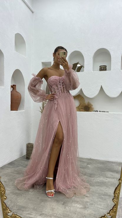 Powder Embroidered Detail Tulle Evening Dress