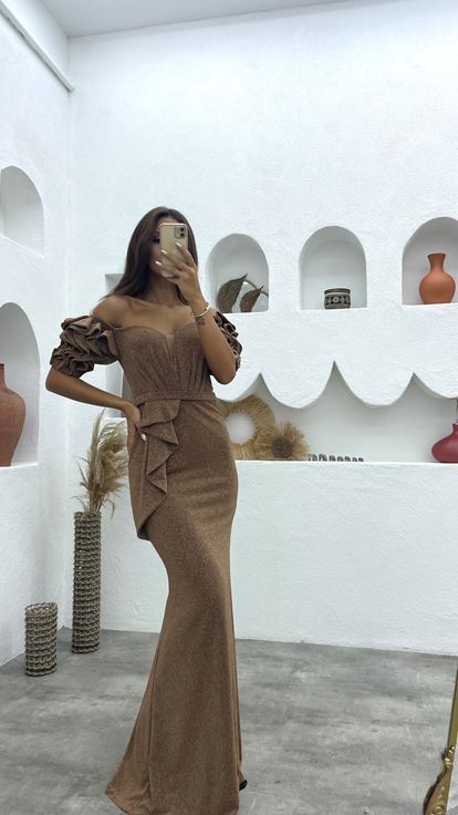 Bej Balon Kol Volanlı Simli Abiye Elbise