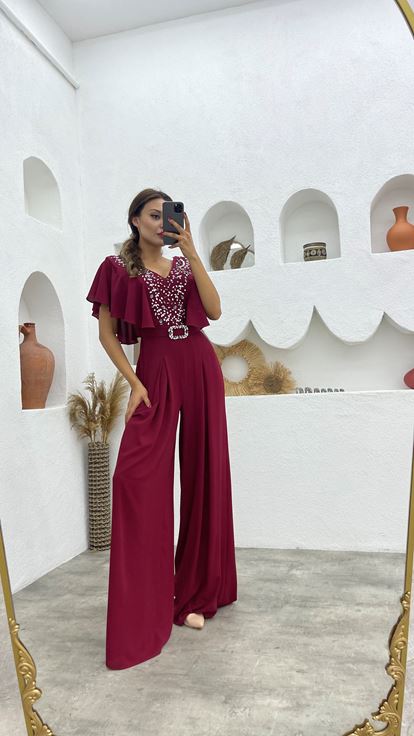 Bordo Taş İşlemeli Kemerli V Yaka Tulum