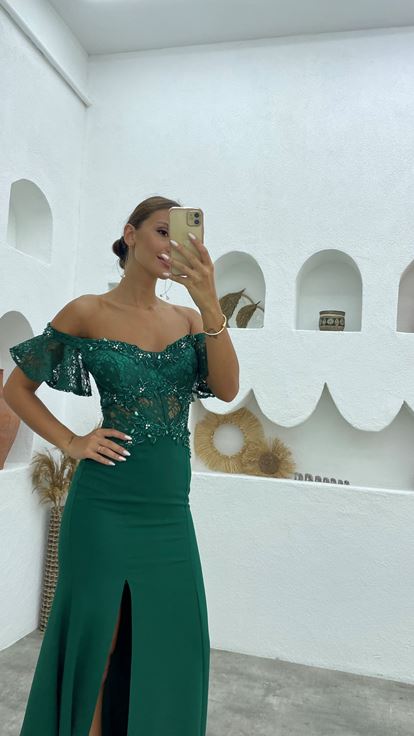 Yeşil İşlemeli Güpürlü Abiye Elbise