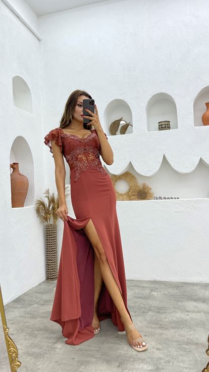 Abito da sera Guipure ricamato in piastrelle