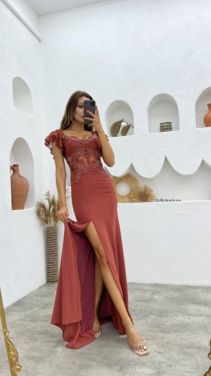 Abito da sera Guipure ricamato in piastrelle