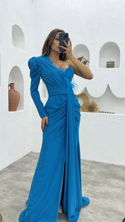 Vestido de noche turquesa con borla de una sola manga con cordón