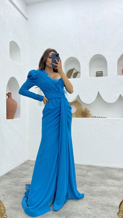 Vestido de noche turquesa con borla de una sola manga con cordón