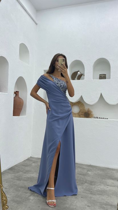 İndigo Tek Omuz Desenli Saten Abiye Elbise