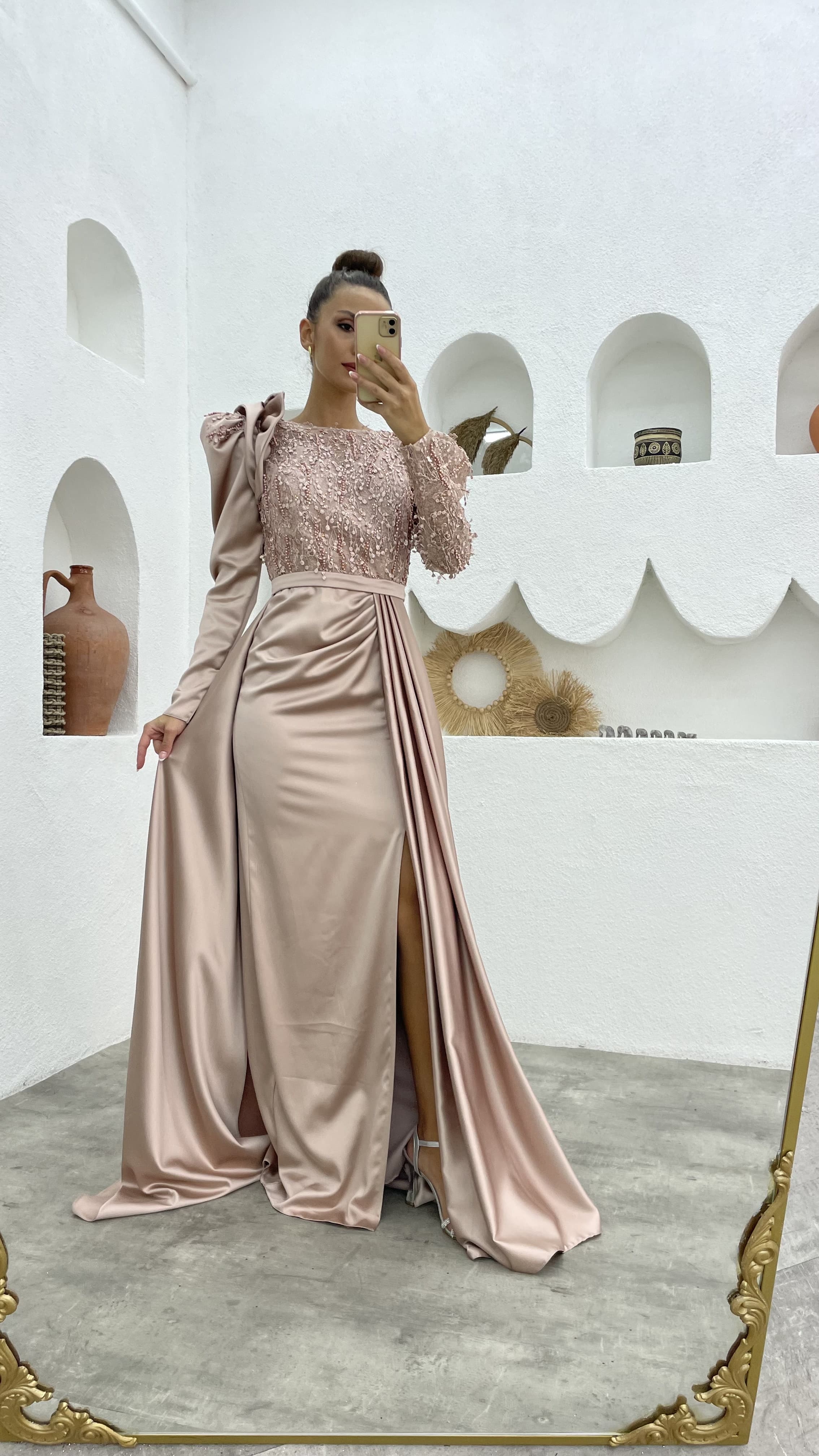 tristin mays macgyver gold dress Nude Luxury Long Sleeves Muslim Evening Dresses with Cape SS369A – DreamyVow main image 0