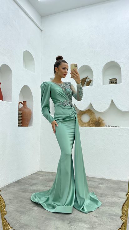 Mint Green Single Sleeve Embroidered Detail Satin Evening Dress