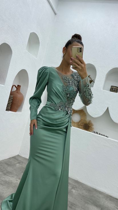 Mint Green Single Sleeve Embroidered Detail Satin Evening Dress