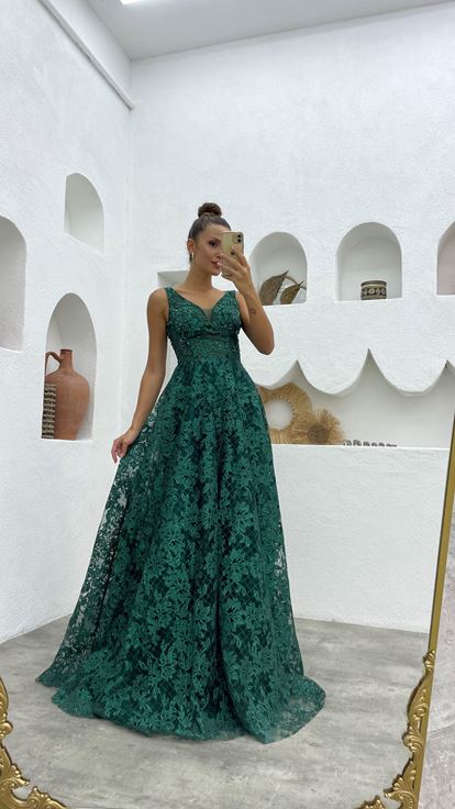 Emerald Strap Embroidered Tulle Evening Dress