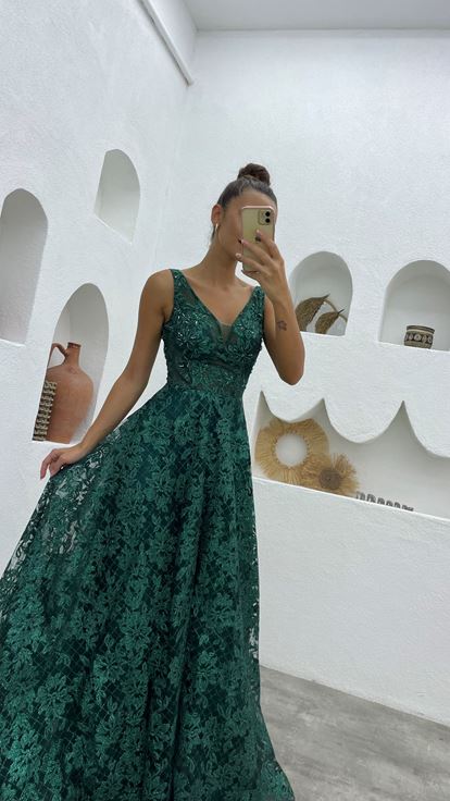 Emerald Strap Embroidered Tulle Evening Dress
