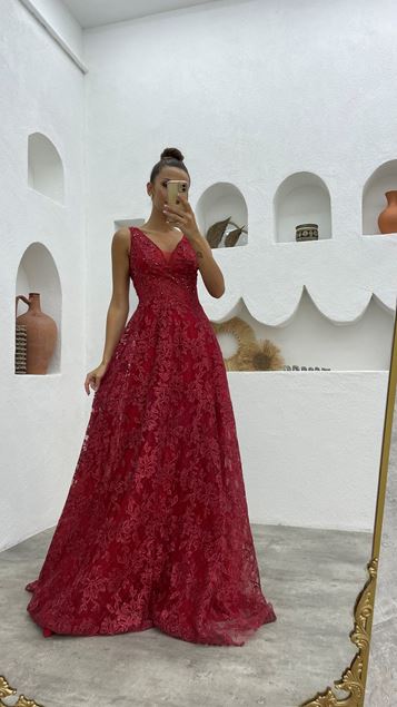 Cinturino rosso ricamato tulle abito da sera